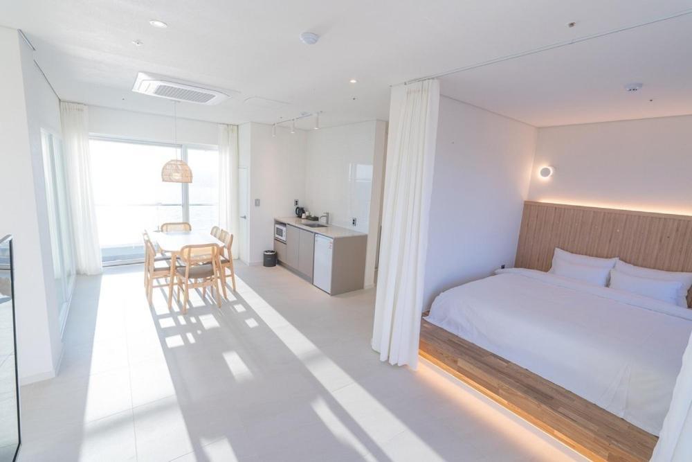 Boryeong I-Ocean Pool Villa Room photo