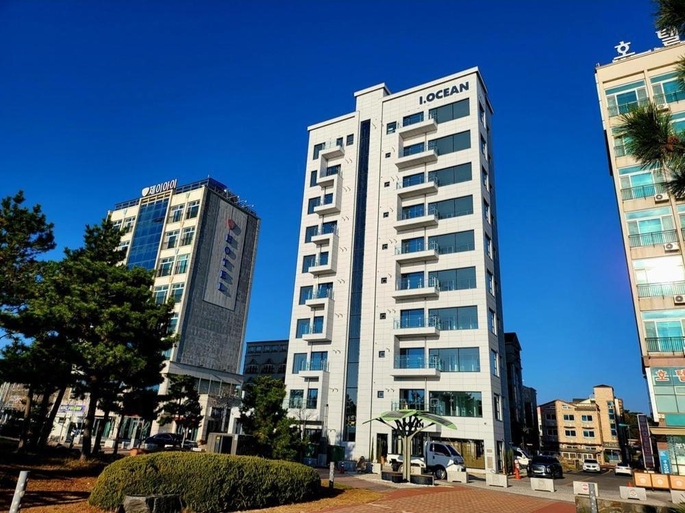 Boryeong I-Ocean Pool Villa Exterior photo